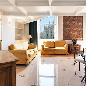Duomo Cathedral View - Luxury Appartamento Milano